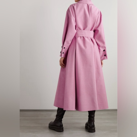 THE ROW
Gina Silk Coat - Picture 4 of 12